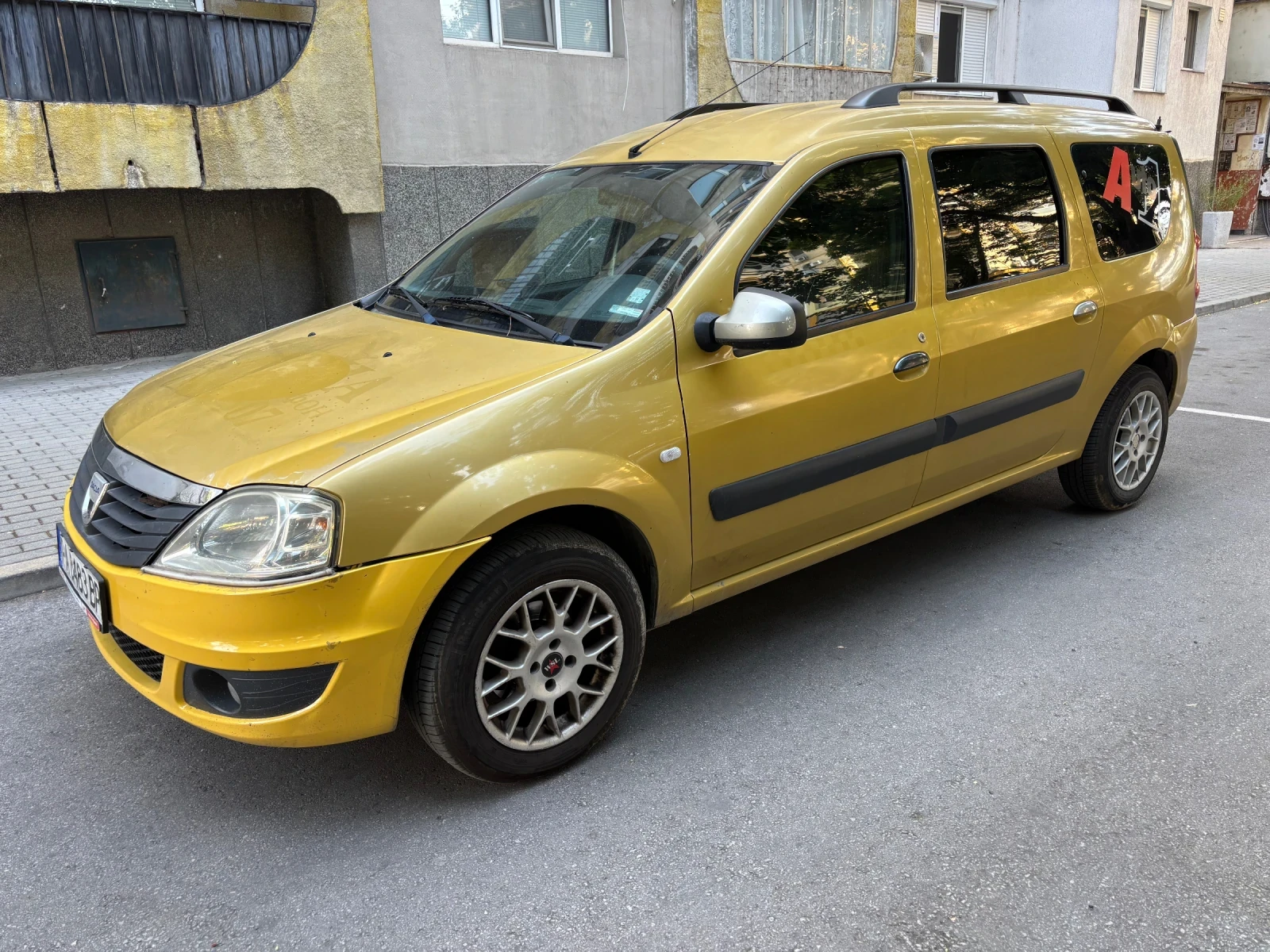Dacia Logan  - изображение 2