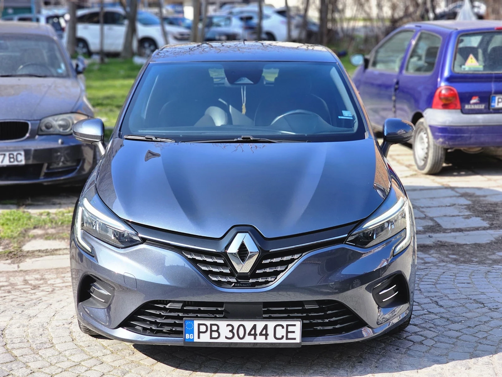 Renault Clio, снимка 2 - Автомобили и джипове - 53743479