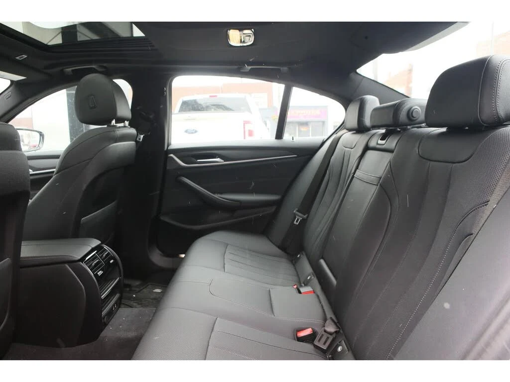 BMW 530E xDrive Plug-In Hybrid | Mobile.bg � ����������� 17