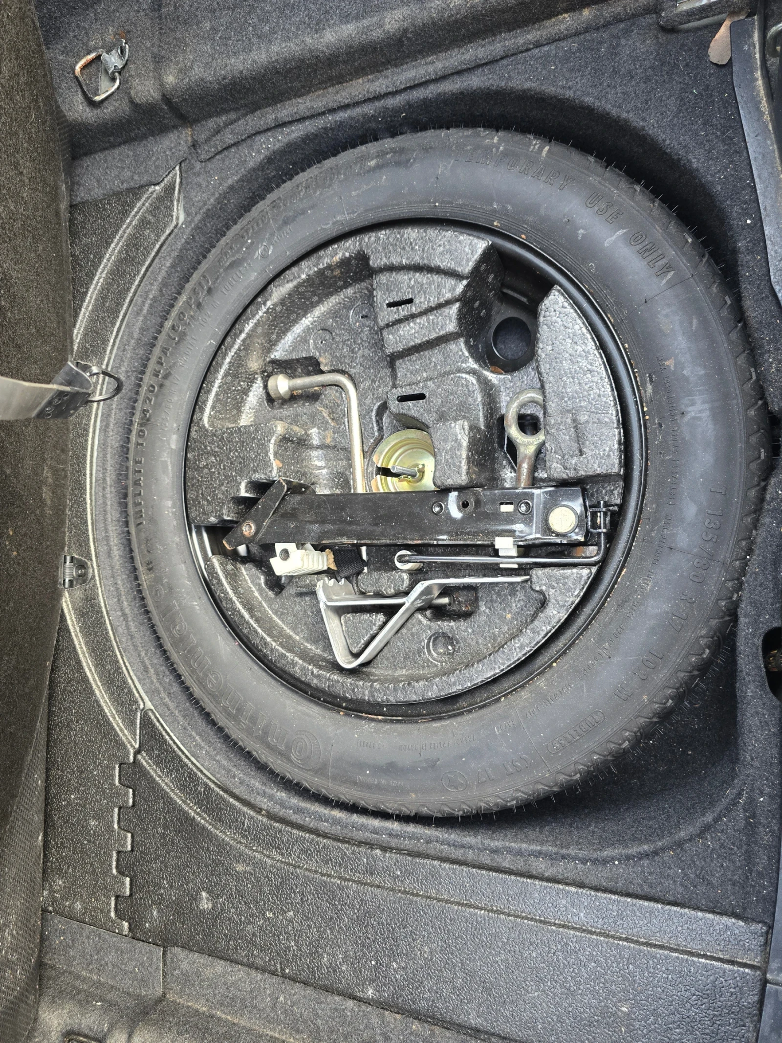 BMW 530 Обдухване, Дистроник, Кожа, Автомат, снимка 17 - Автомобили и джипове - 54212113