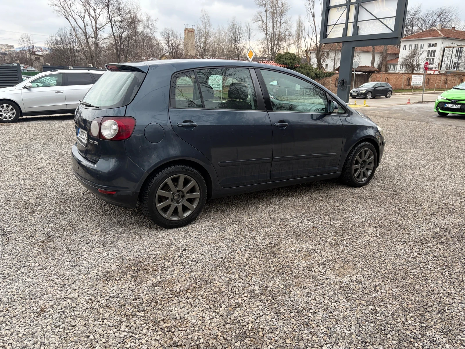 VW Golf Plus, снимка 4 - Автомобили и джипове - 54296572