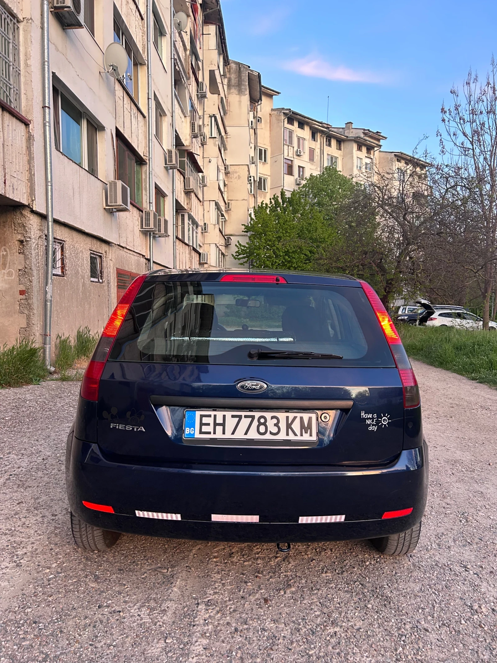 Ford Fiesta, снимка 6 - Автомобили и джипове - 54360581