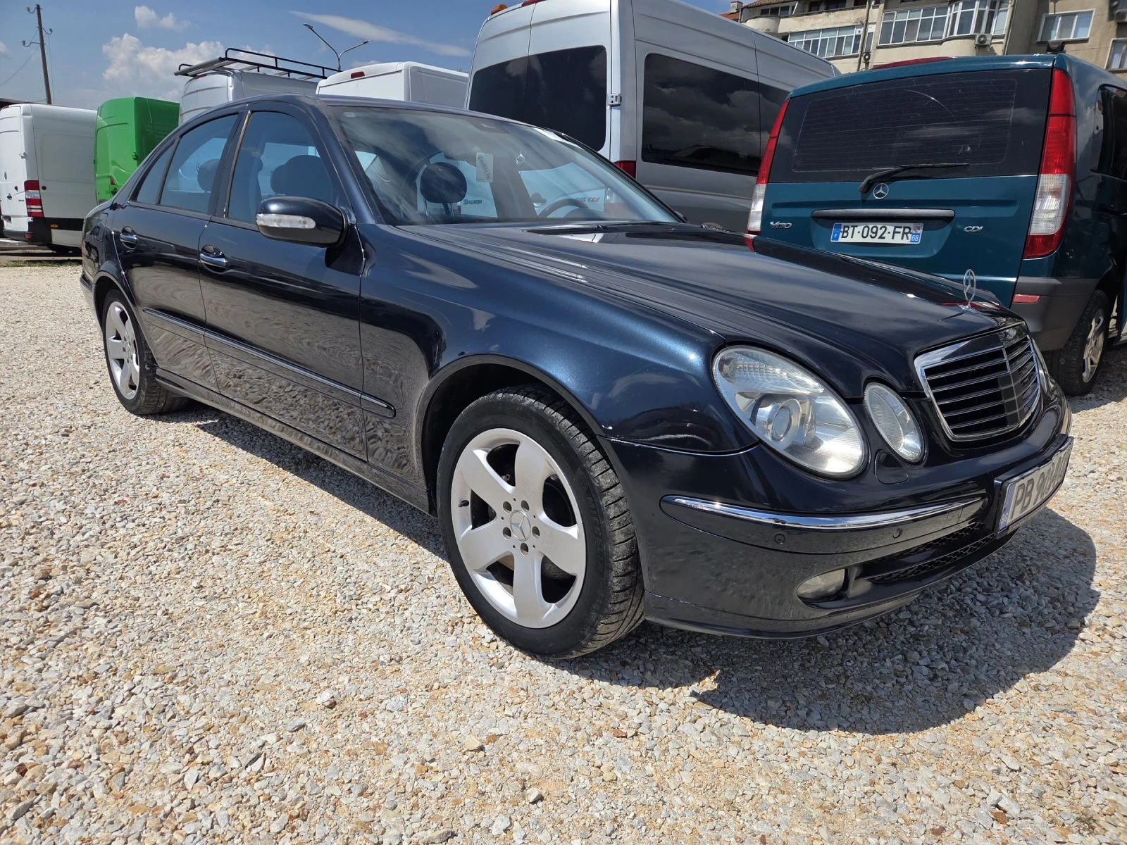 Mercedes-Benz E 320 CDI., снимка 3 - Автомобили и джипове - 54378892