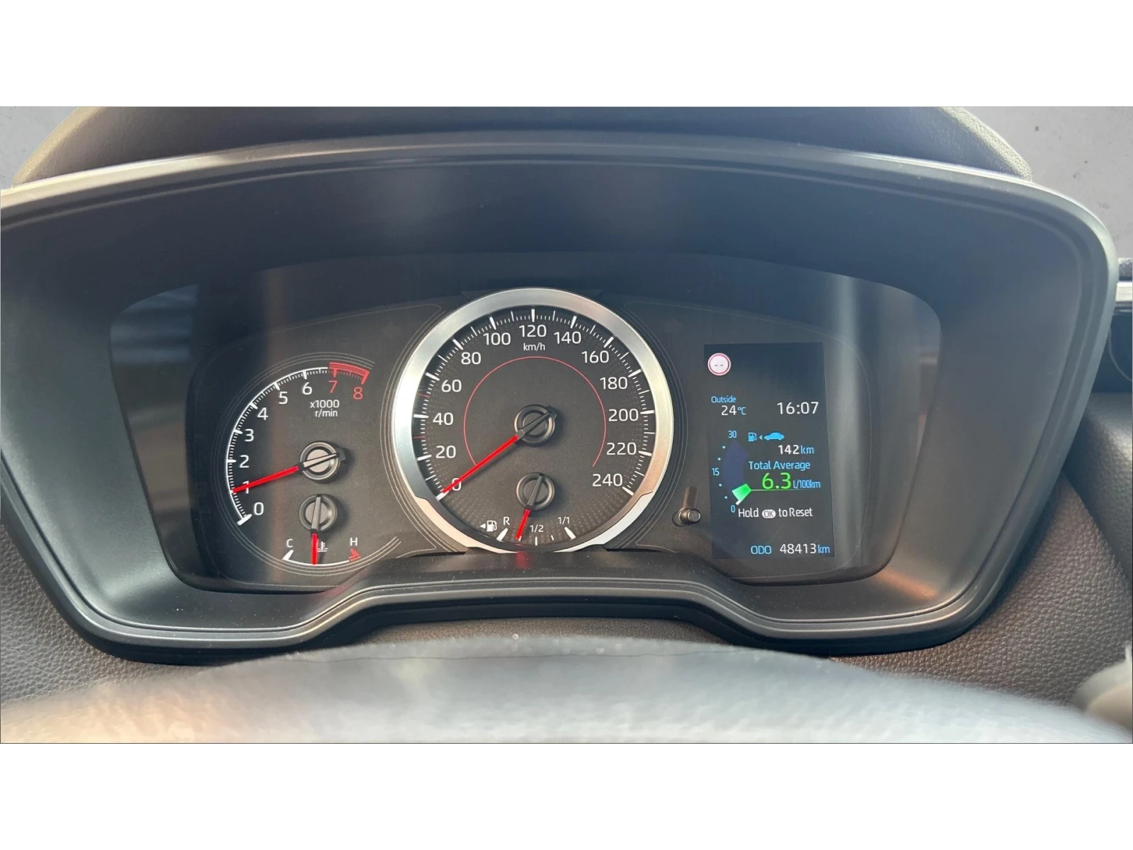 Toyota Corolla 1.5i M/T, Месечна вноска от 227  , снимка 15 - Автомобили и джипове - 54387510