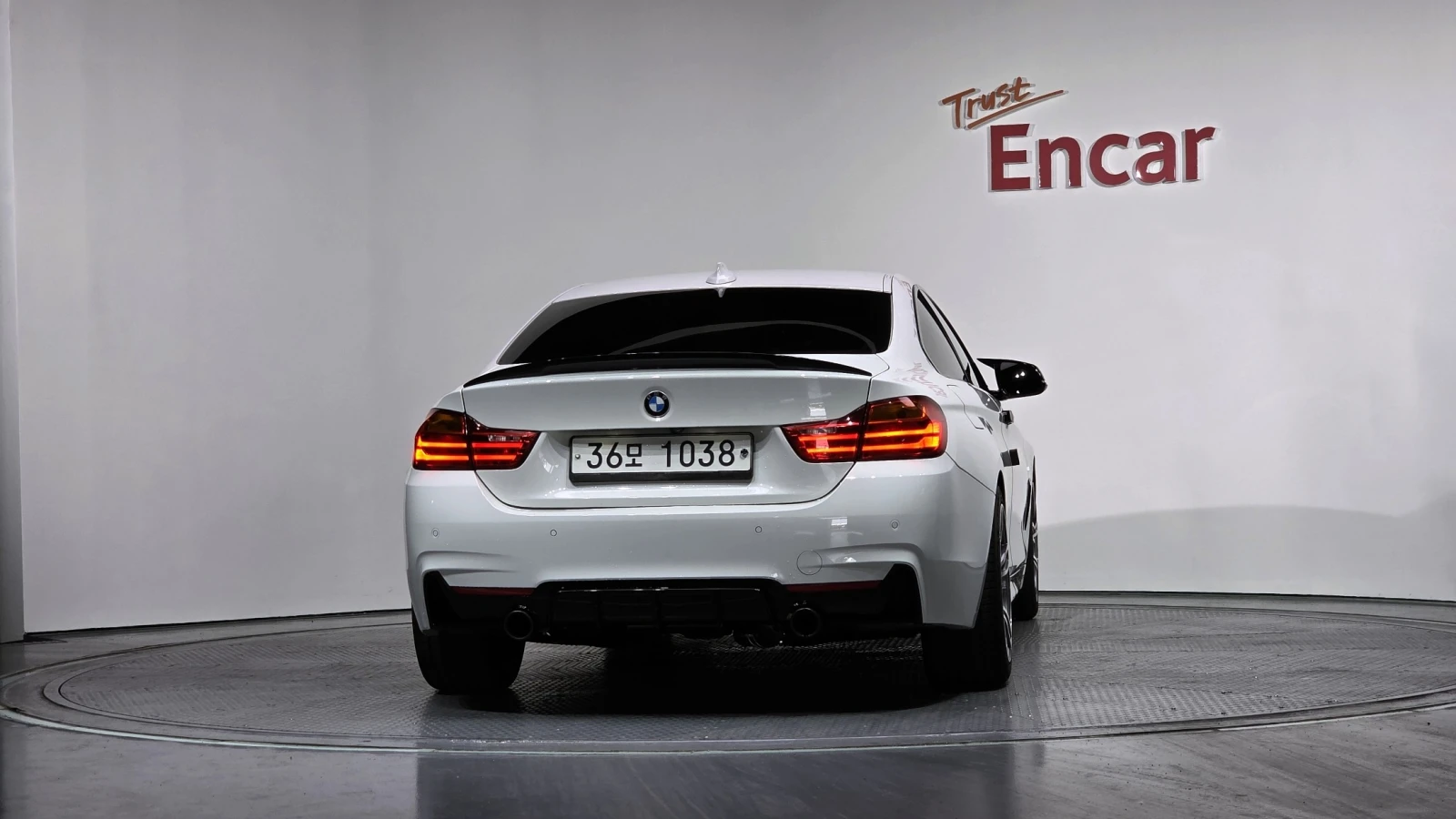 BMW 428 i M Sport Coupe, снимка 4 - Автомобили и джипове - 54645348