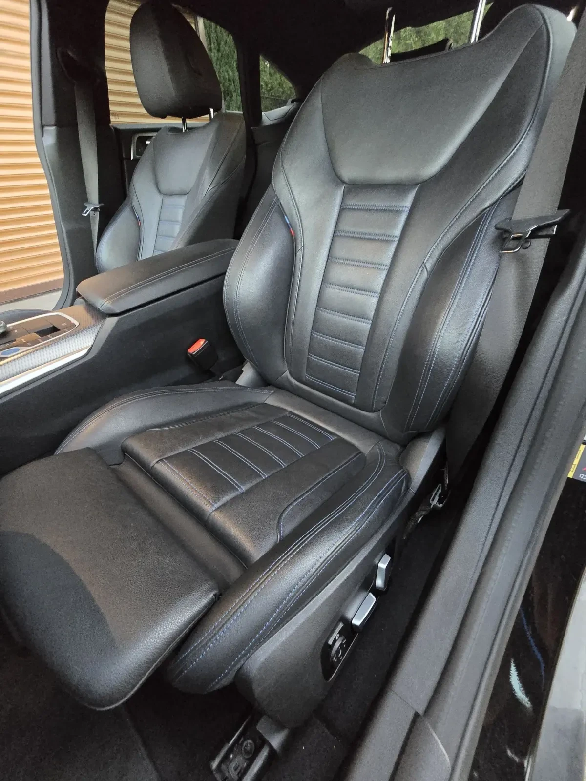 BMW i4 eDrive40 H/K * 360 * Head-Up, снимка 11 - Автомобили и джипове - 54841460