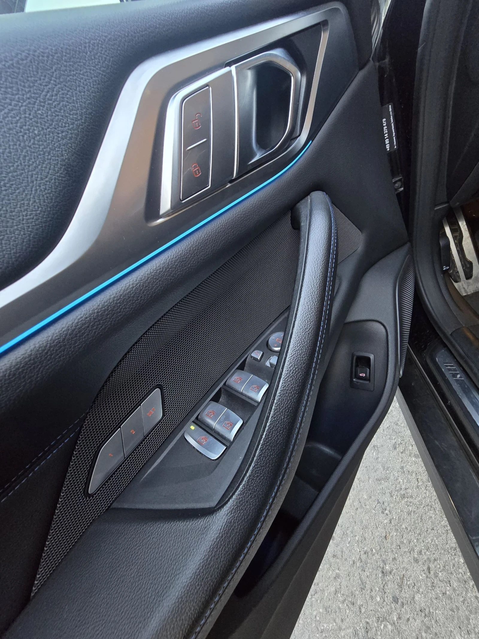 BMW i4 eDrive40 H/K * 360 * Head-Up, снимка 12 - Автомобили и джипове - 54841460