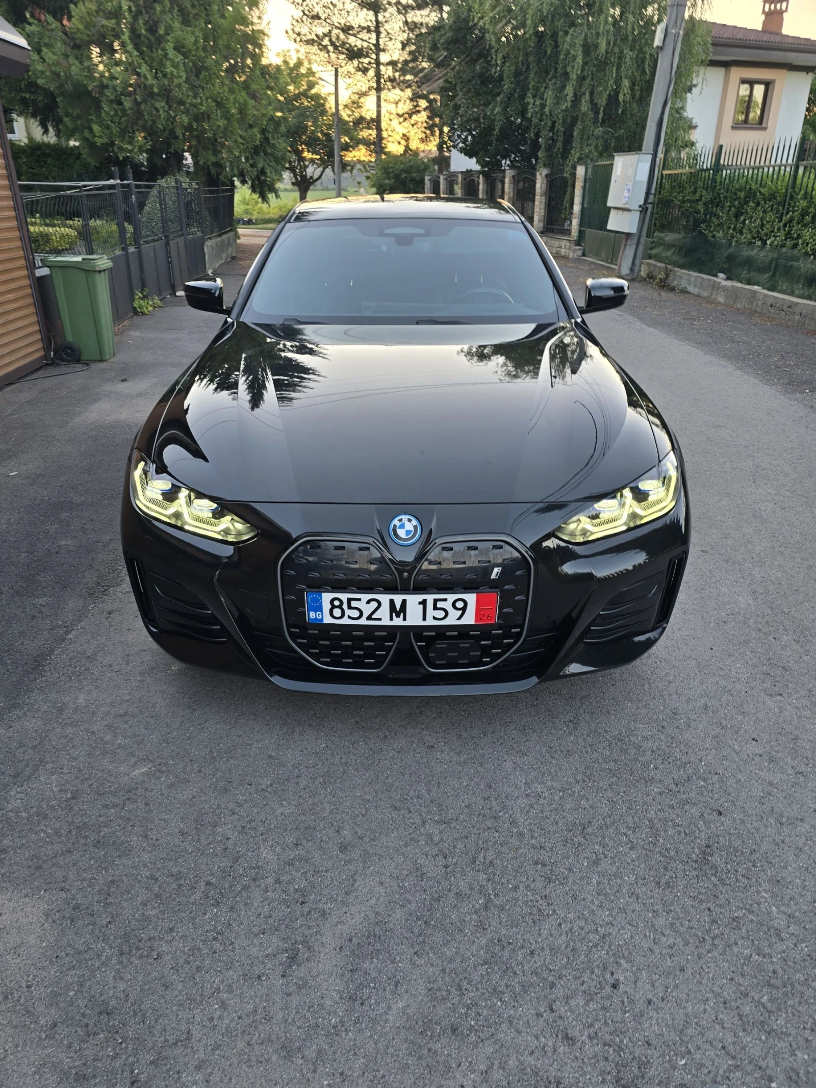 BMW i4 eDrive40 H/K * 360 * Head-Up, снимка 2 - Автомобили и джипове - 54841460