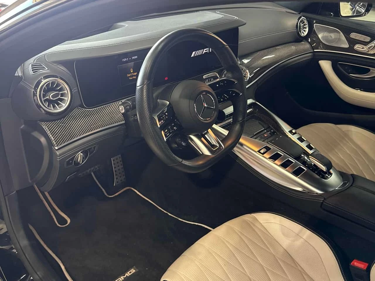 Mercedes-Benz AMG GT * 53 * CARFAX * ОПЦИЯ ЗА ФИНАНСИРАНЕ, снимка 5 - Автомобили и джипове - 54987383