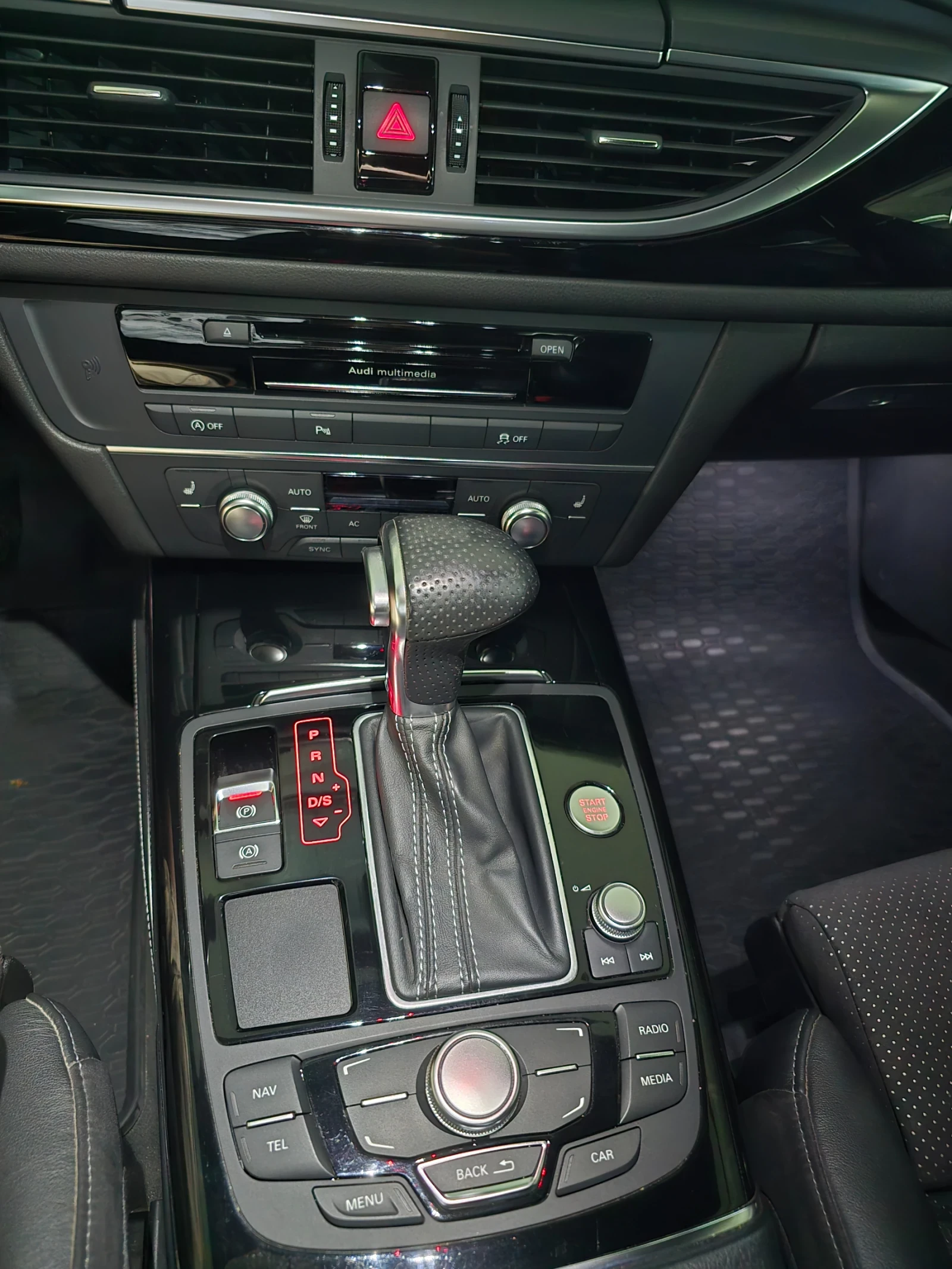 Audi A6 S-line, 3.0TDI V6, снимка 10 - Автомобили и джипове - 55288126
