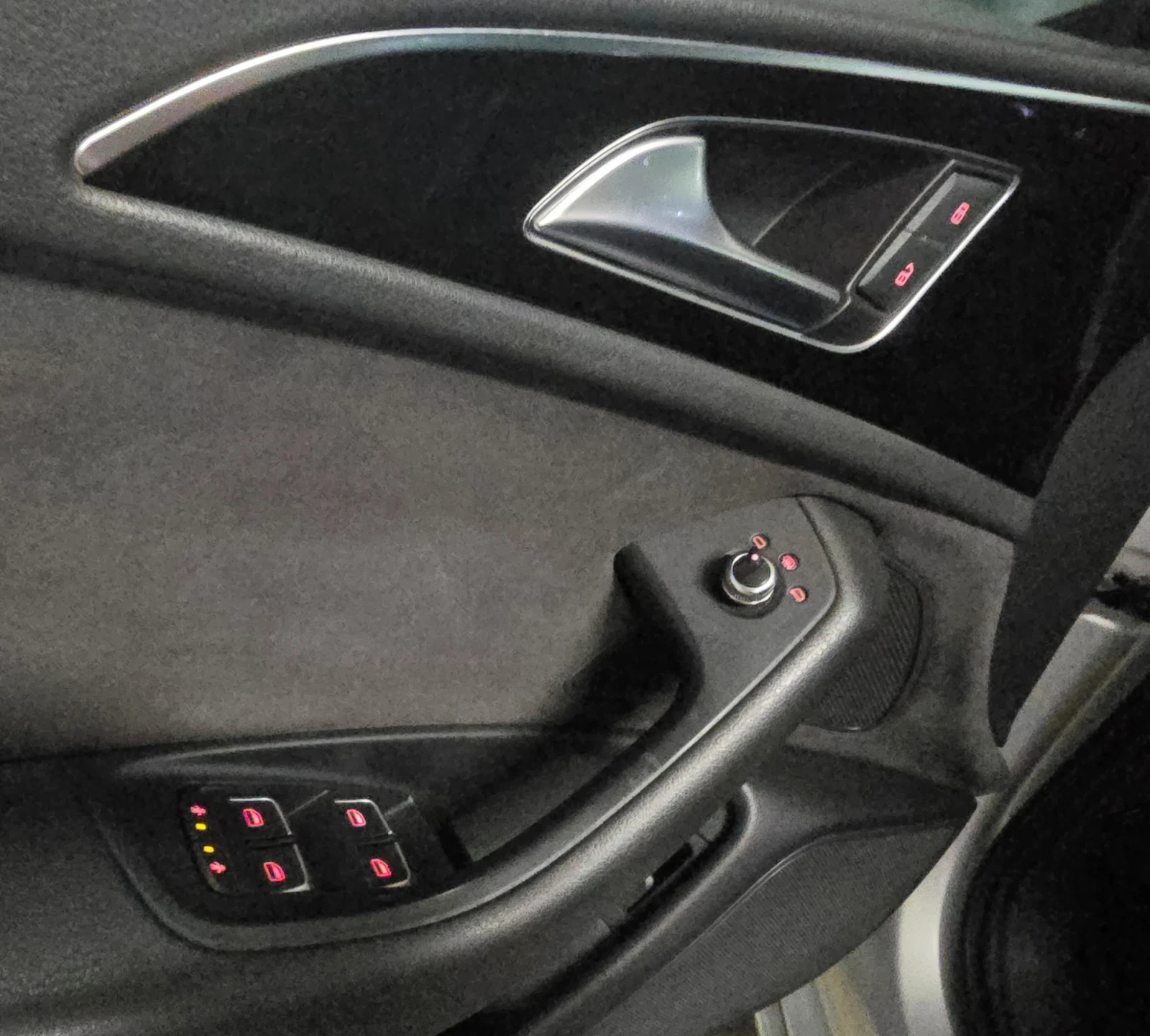 Audi A6 S-line, 3.0TDI V6, снимка 13 - Автомобили и джипове - 55288126