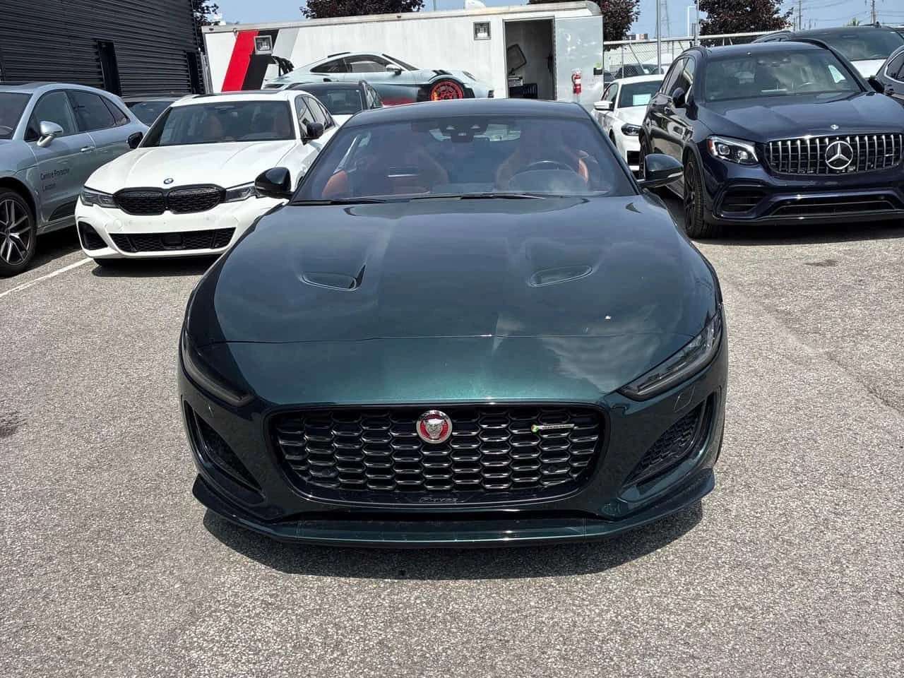 Jaguar F-Type * R Dynamic * АВТОКРЕДИТ БЕЗ ПЪРВОНАЧАЛНА ВНОСКА* , снимка 6 - Автомобили и джипове - 55373956