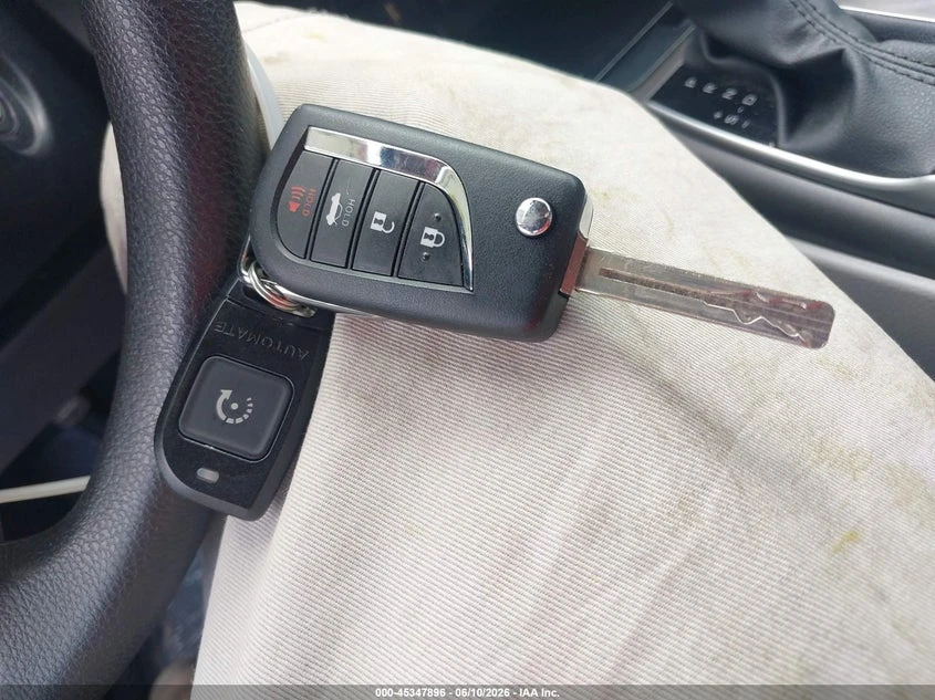 Toyota Camry 2.5L I-4 DI, DOHC, VVT, 203HP Front Wheel Drive | Mobile.bg � ����������� 11
