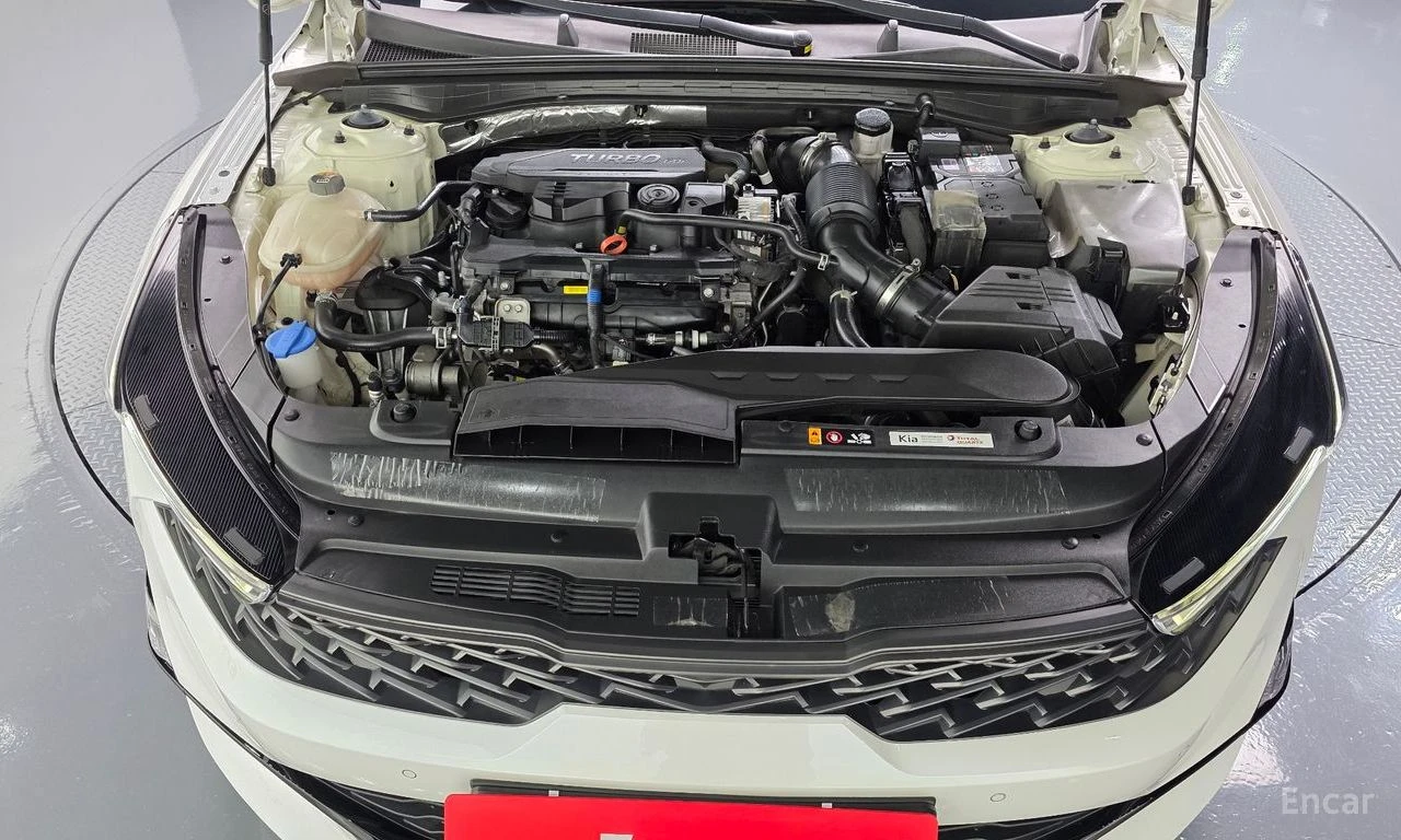 Kia K5 PRESTIGE* ОБДУХВАНЕ* ДИСТРОНИК* LANE* ASSIST* , снимка 17 - Автомобили и джипове - 55532486
