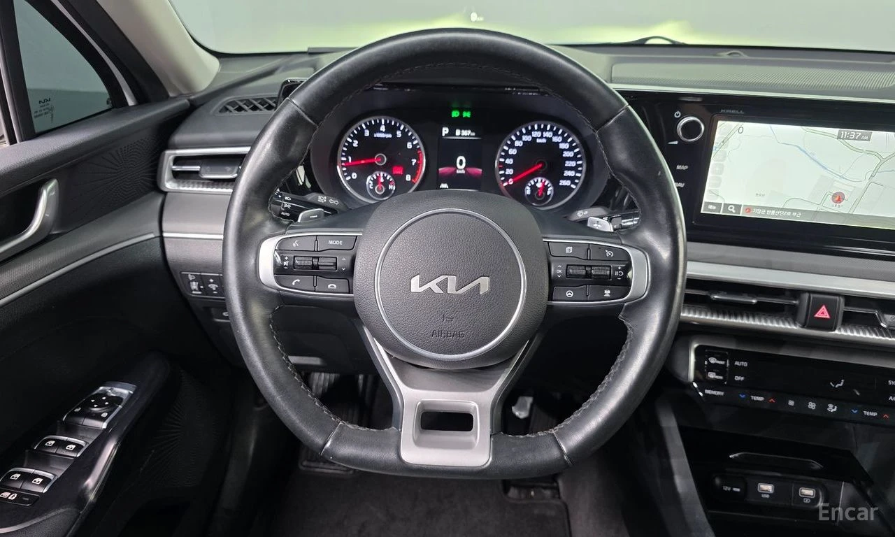Kia K5 PRESTIGE* ОБДУХВАНЕ* ДИСТРОНИК* LANE* ASSIST* , снимка 7 - Автомобили и джипове - 55532486