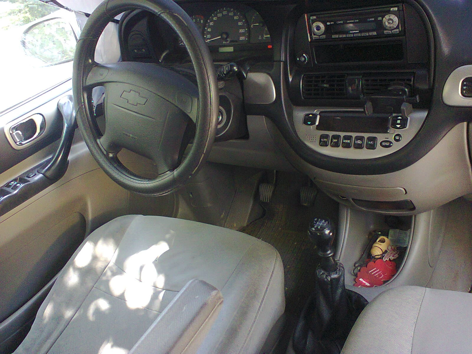 Chevrolet Tacuma 1.6i Бензин/Газ* КЛИМАТРОНИК* Вписана ГАЗ в талона, снимка 11 - Автомобили и джипове - 55658350