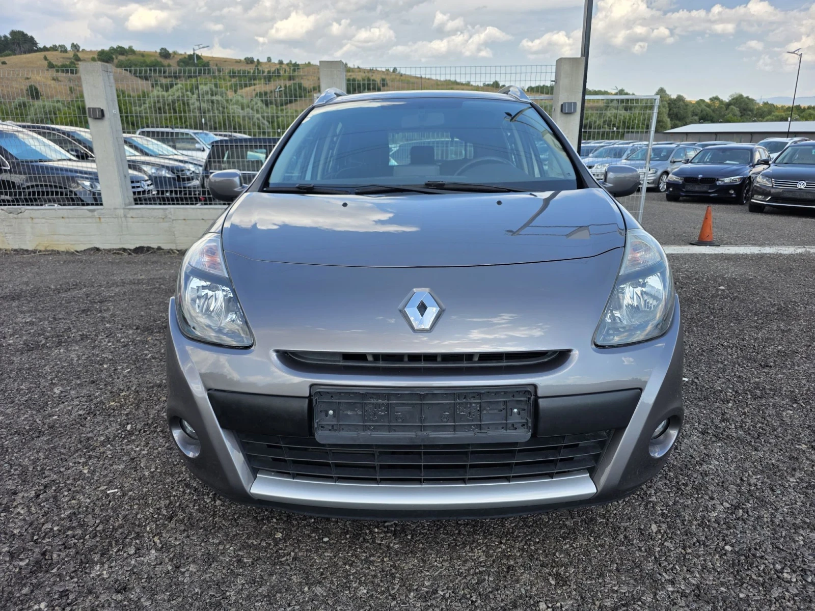 Renault Clio Navi TomTom 1.5dci 88k.s., снимка 2 - Автомобили и джипове - 55803150