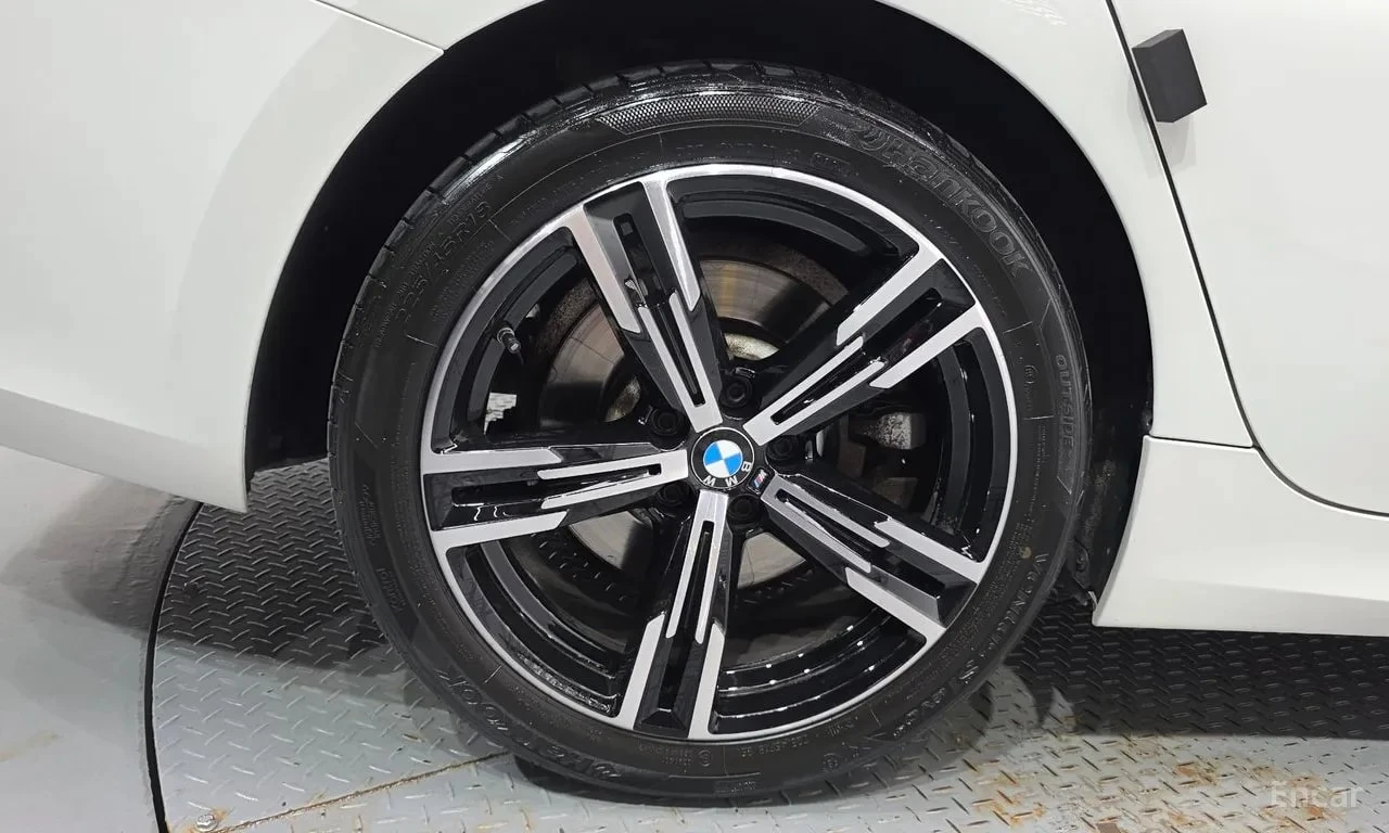 BMW 330 i xDrive| HAR/KAR| HUD| 360| AMBIENT| 2 ����� | Mobile.bg � ����������� 5