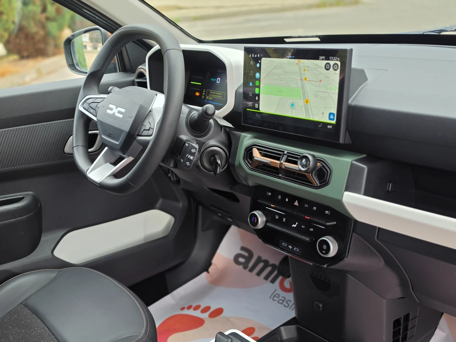 Dacia Spring Electric  * ANDROID * КАМЕРА * 23.12.2024 г.* , снимка 13 - Автомобили и джипове - 56201268