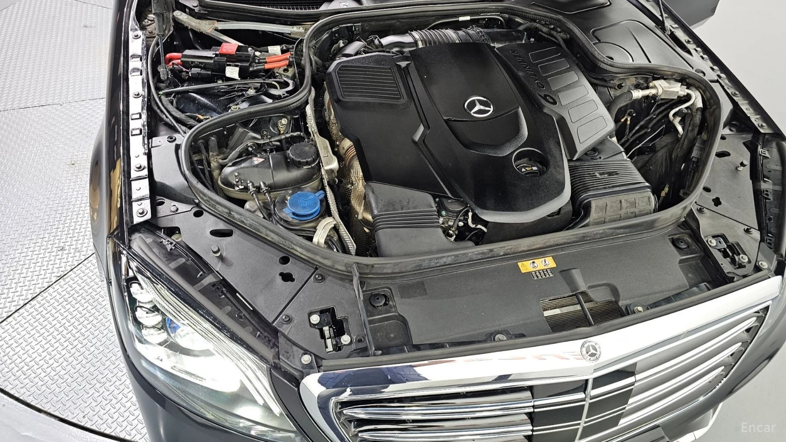 Mercedes-Benz S 350 FACE* BURMESTER* HUD* DISTRO* BL SPOT* LANE ASSI, снимка 6 - Автомобили и джипове - 56202983