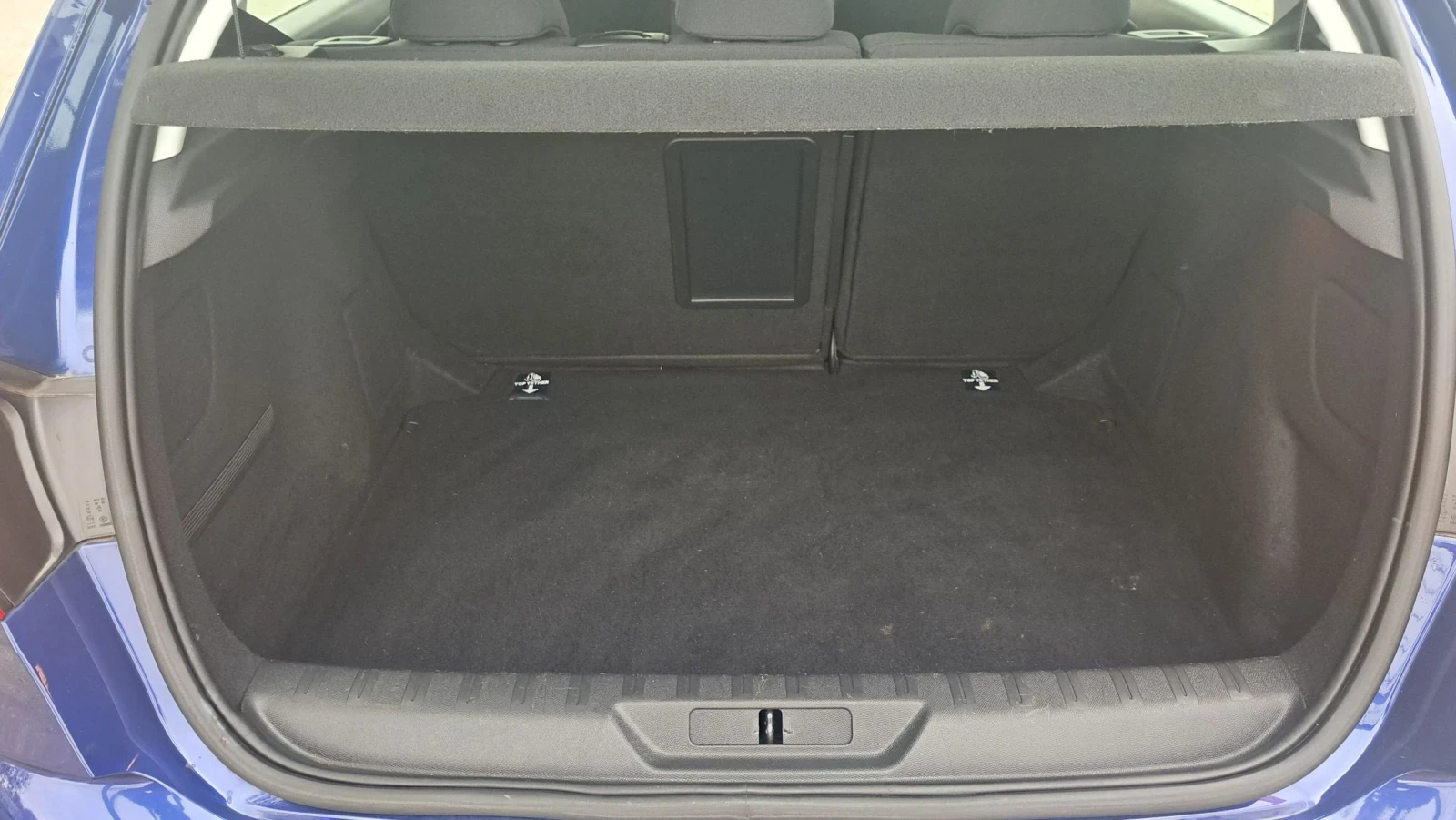 Peugeot 308 1.5HDI-EDITION, снимка 5 - Автомобили и джипове - 56303790