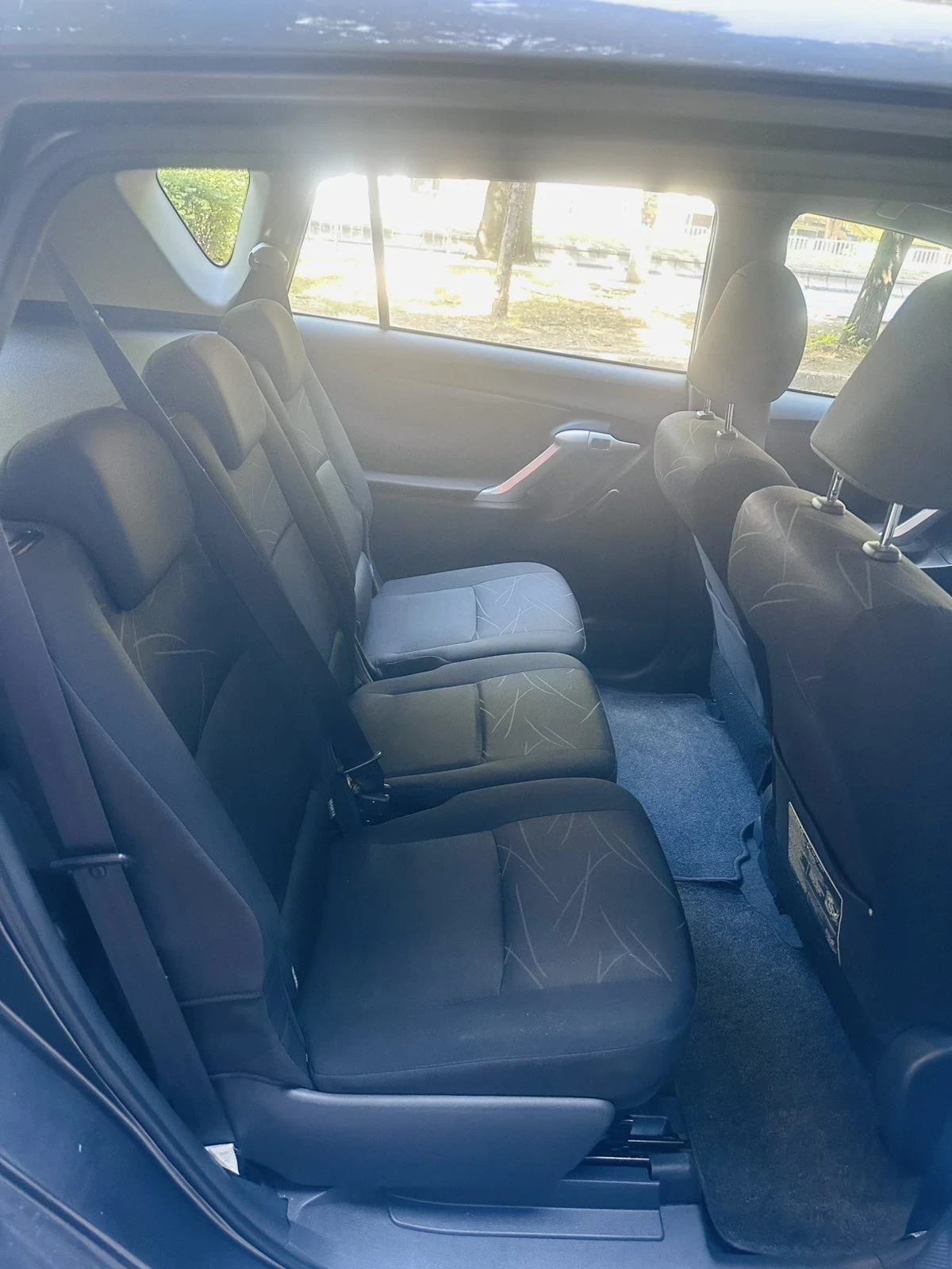 Toyota Verso, снимка 3 - Автомобили и джипове - 56602162