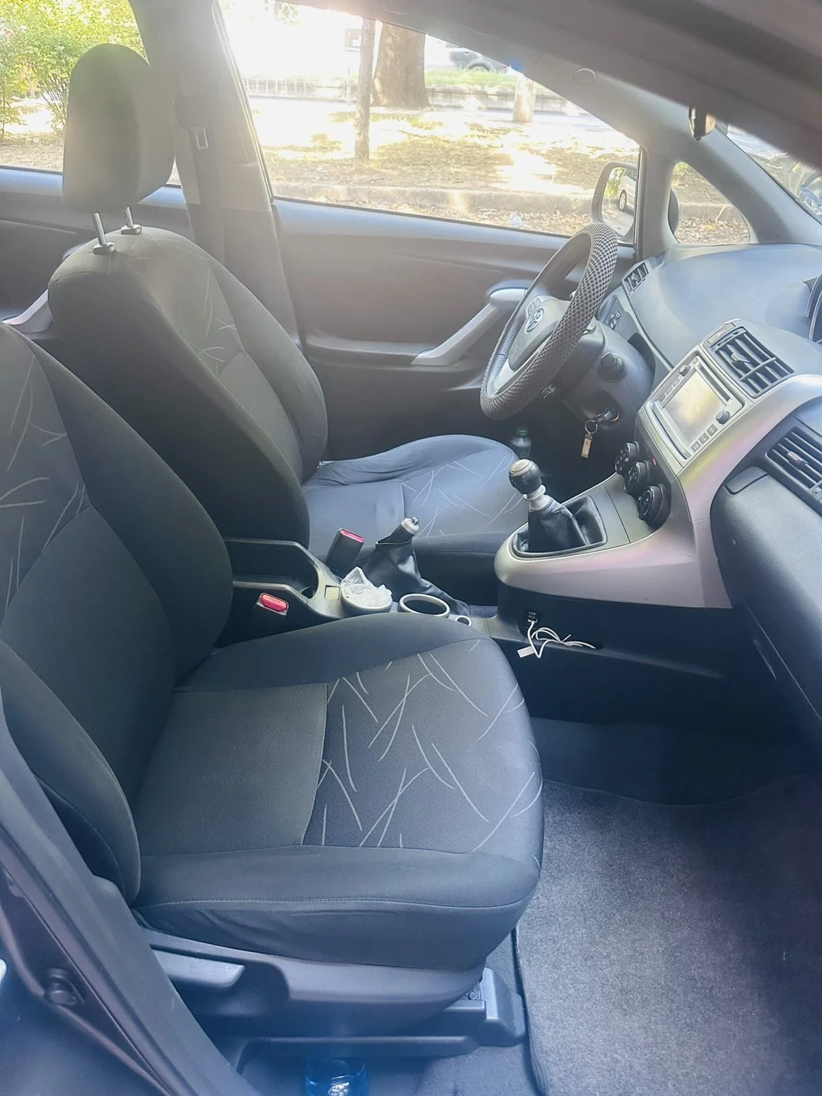 Toyota Verso, снимка 7 - Автомобили и джипове - 56602162