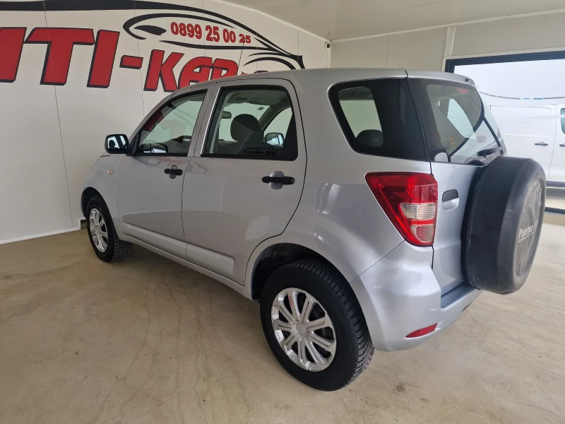 Daihatsu Terios 1.3 86kc 4X4 100000km TOP, снимка 5 - Автомобили и джипове - 48954867