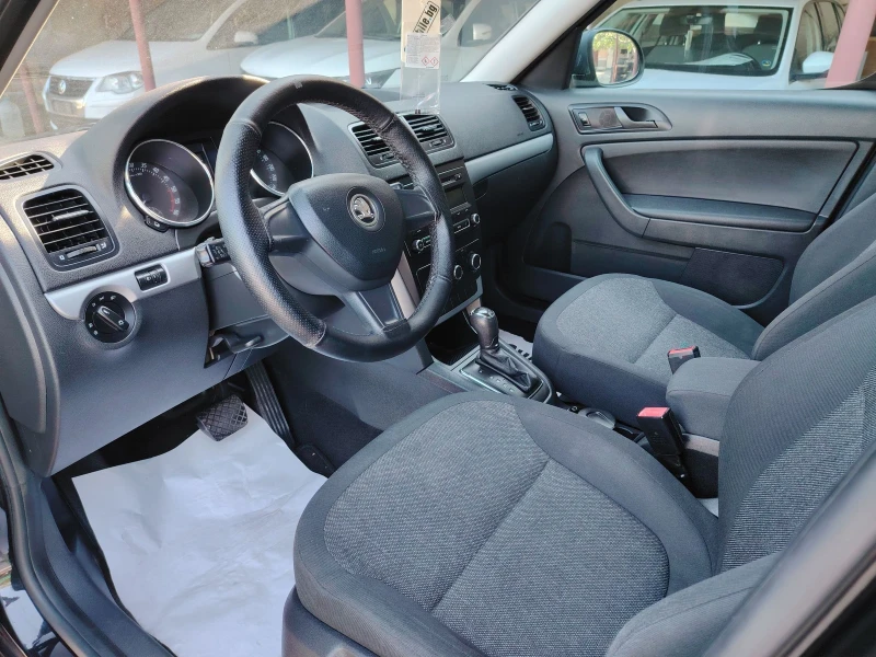 Skoda Yeti 1.6TDI , снимка 12 - Автомобили и джипове - 50229015