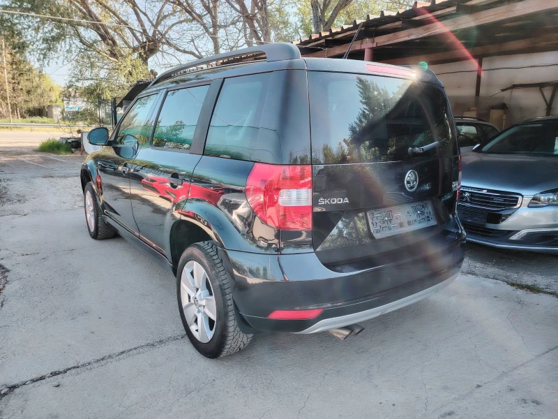 Skoda Yeti 1.6TDI , снимка 3 - Автомобили и джипове - 50229015