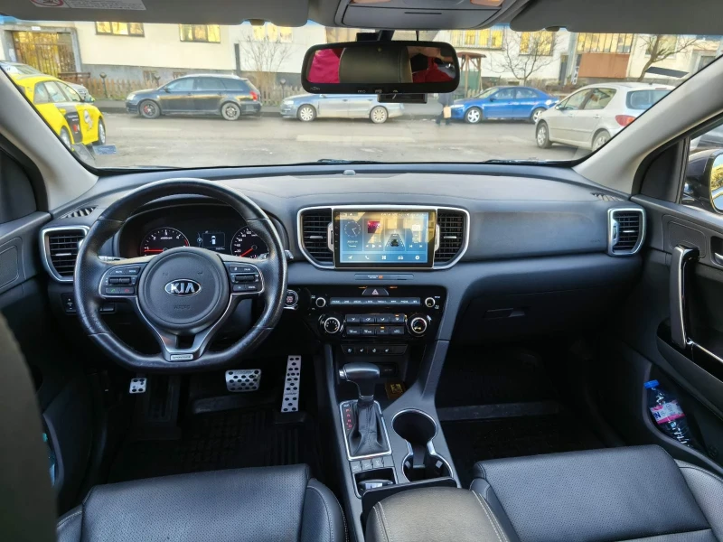 Kia Sportage 2.0 CRDI 4x4, снимка 8 - Автомобили и джипове - 51666980