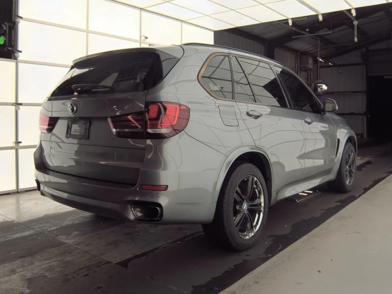 BMW X5 M-pkg* Harman/Kardon* Camera* Пано* Подгрев, снимка 4 - Автомобили и джипове - 52401185