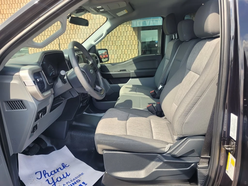 Ford F150 * XL 4WD SuperCrew 5.5' Box * CARFAX * БЕЗ ПЪР - изображение 5