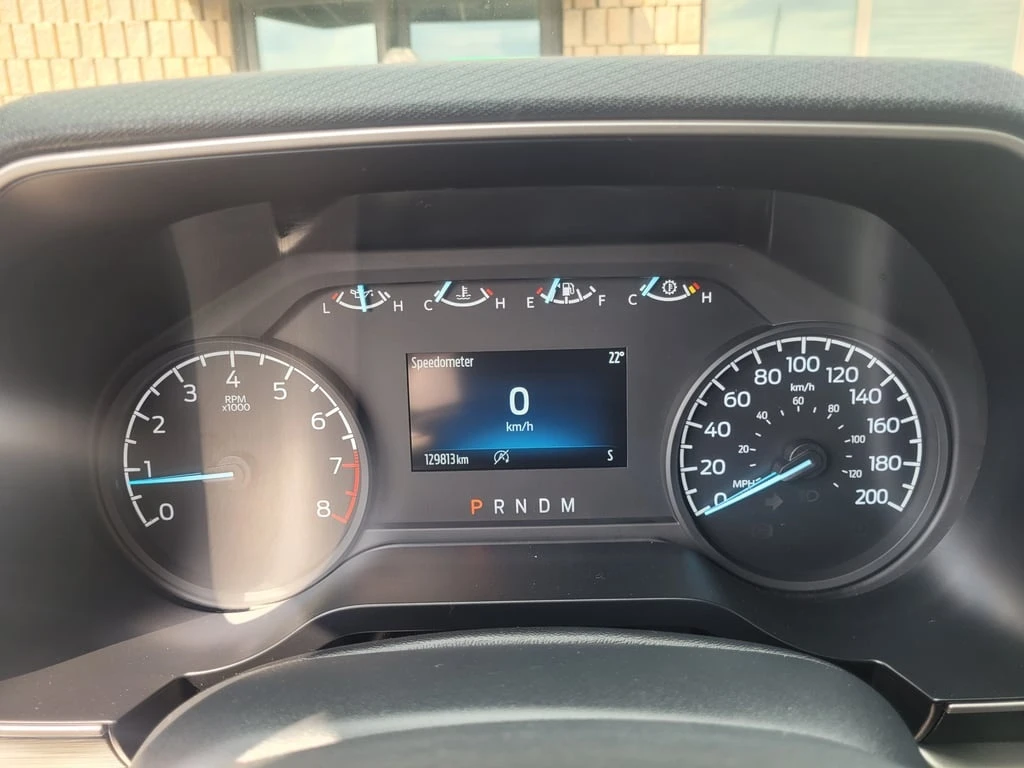 Ford F150 * XL 4WD SuperCrew 5.5' Box * CARFAX * БЕЗ ПЪР - изображение 9