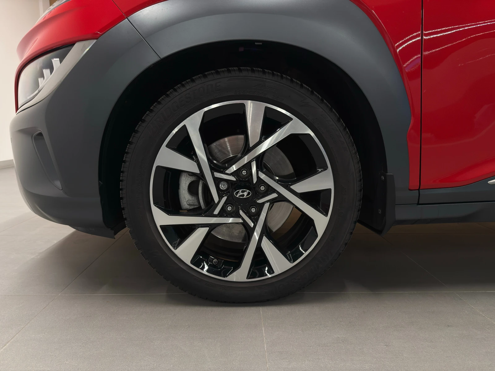 Hyundai Kona PREMIUM AWD, снимка 9 - Автомобили и джипове - 54036371