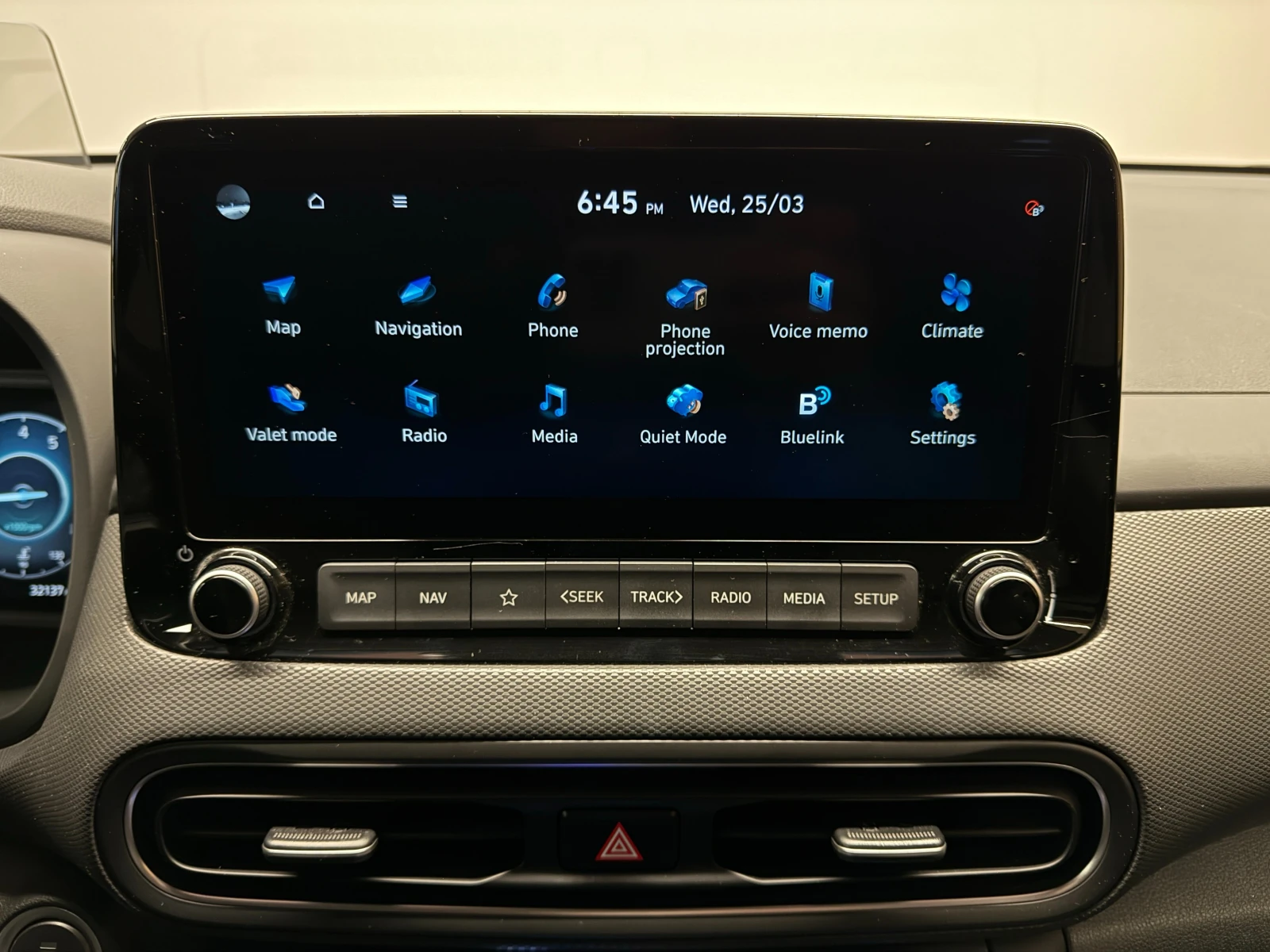 Hyundai Kona PREMIUM AWD, снимка 13 - Автомобили и джипове - 54036371