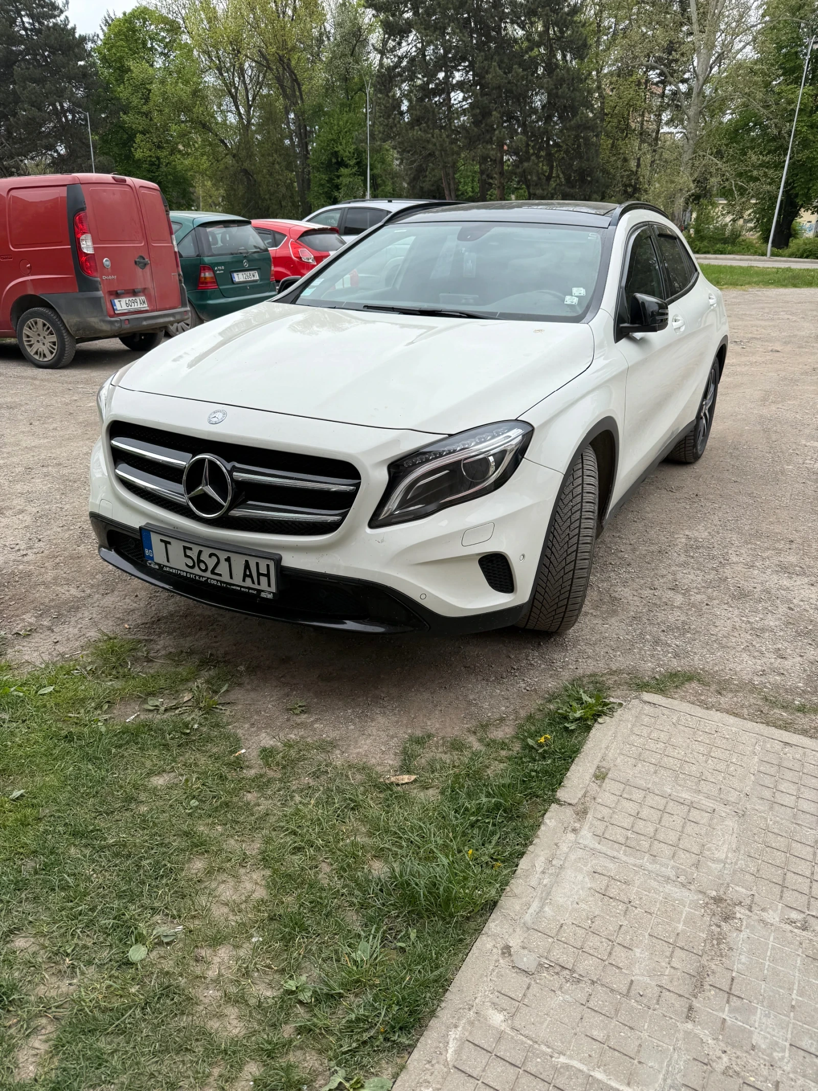 Mercedes-Benz GLA 220 GLA-CLASSE-GLA220d 4 matic sensation 