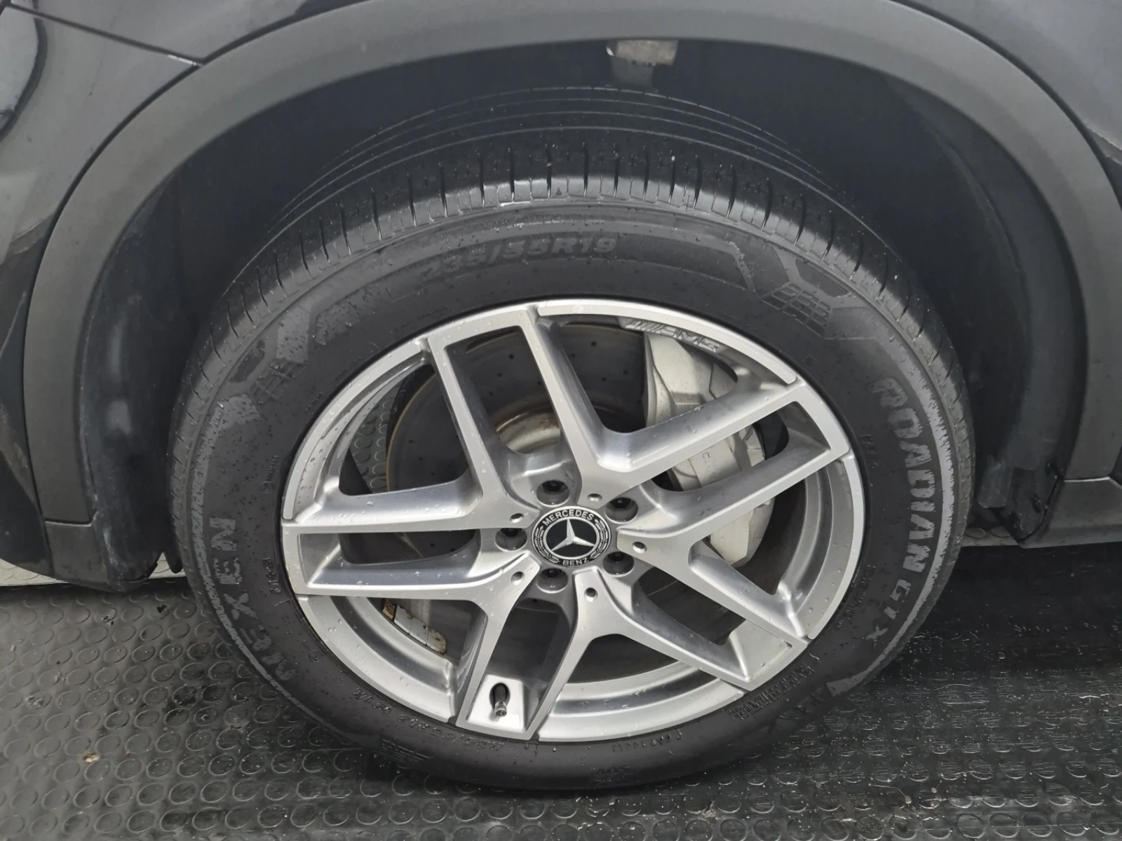 Mercedes-Benz GLC 300  4MATIC SUV, снимка 8 - Автомобили и джипове - 54459609