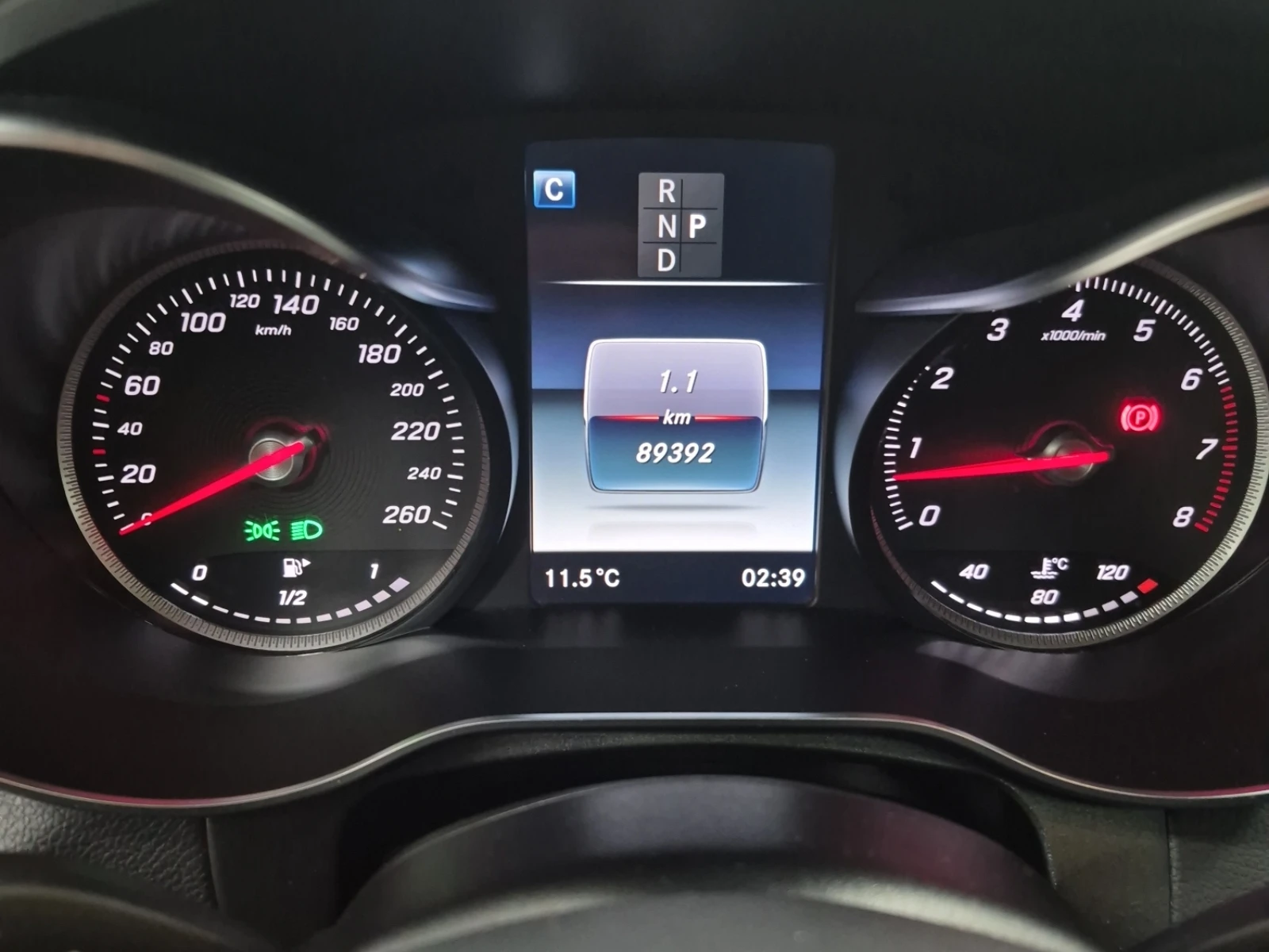 Mercedes-Benz GLC 300  4MATIC SUV, снимка 13 - Автомобили и джипове - 54459609