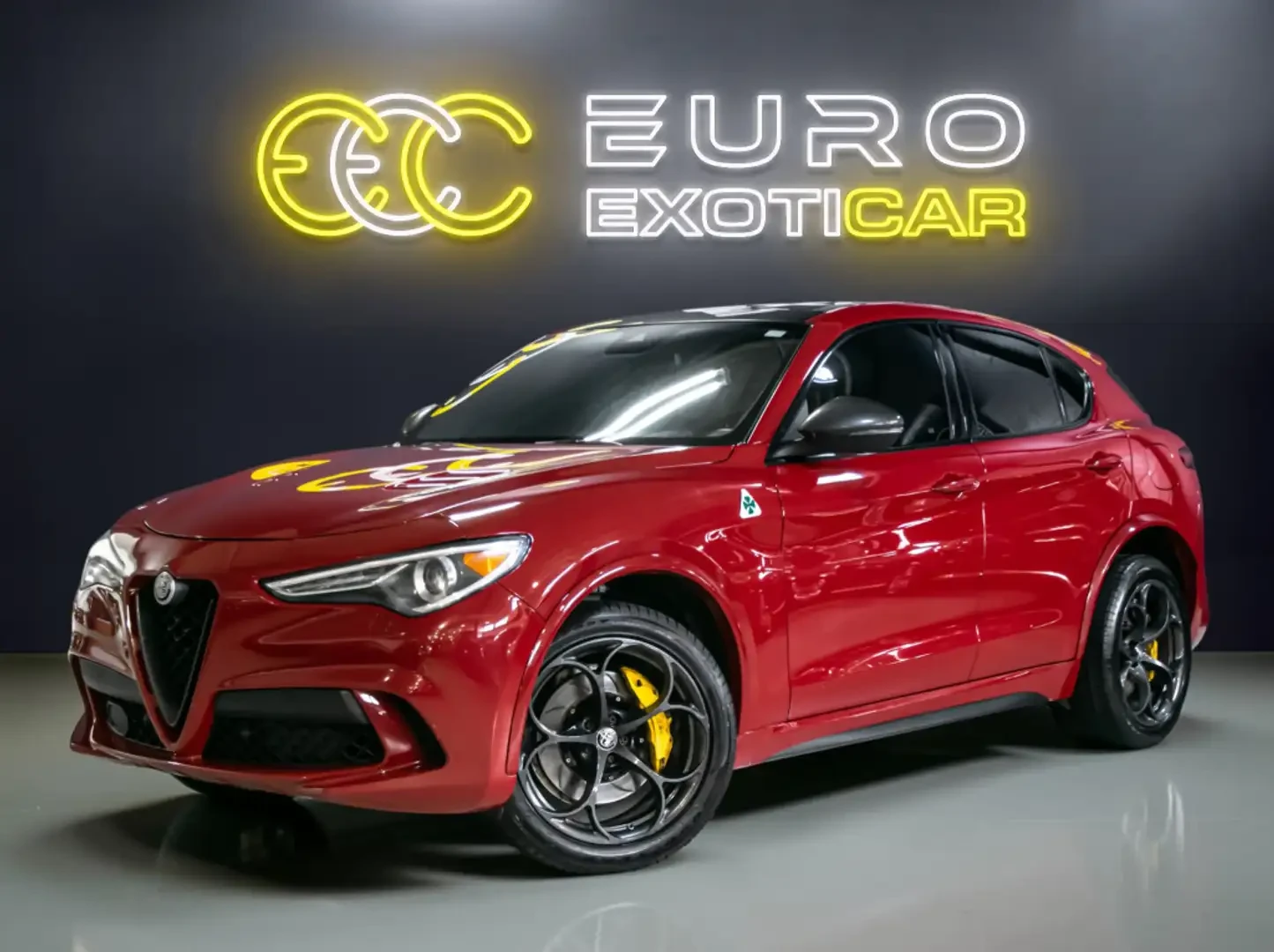Alfa Romeo Stelvio Quadrifoglio 505 HP Twin-Turbo V6| CARBON| ЛИЗИНГ, снимка 3 - Автомобили и джипове - 54682111