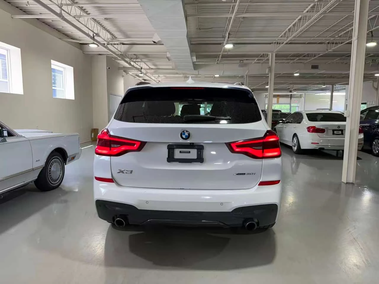 BMW X3 * xDrive30i * АВТОКРЕДИТ БЕЗ ПЪРВОНАЧАЛНА ВНОСКА, снимка 6 - Автомобили и джипове - 54875651