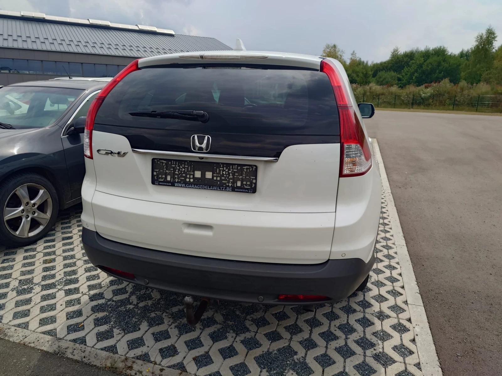 Honda Cr-v 2.0-AUTOMAT-4x4-Comfort-ОЧАКВАН-ВНОС, снимка 3 - Автомобили и джипове - 55599457