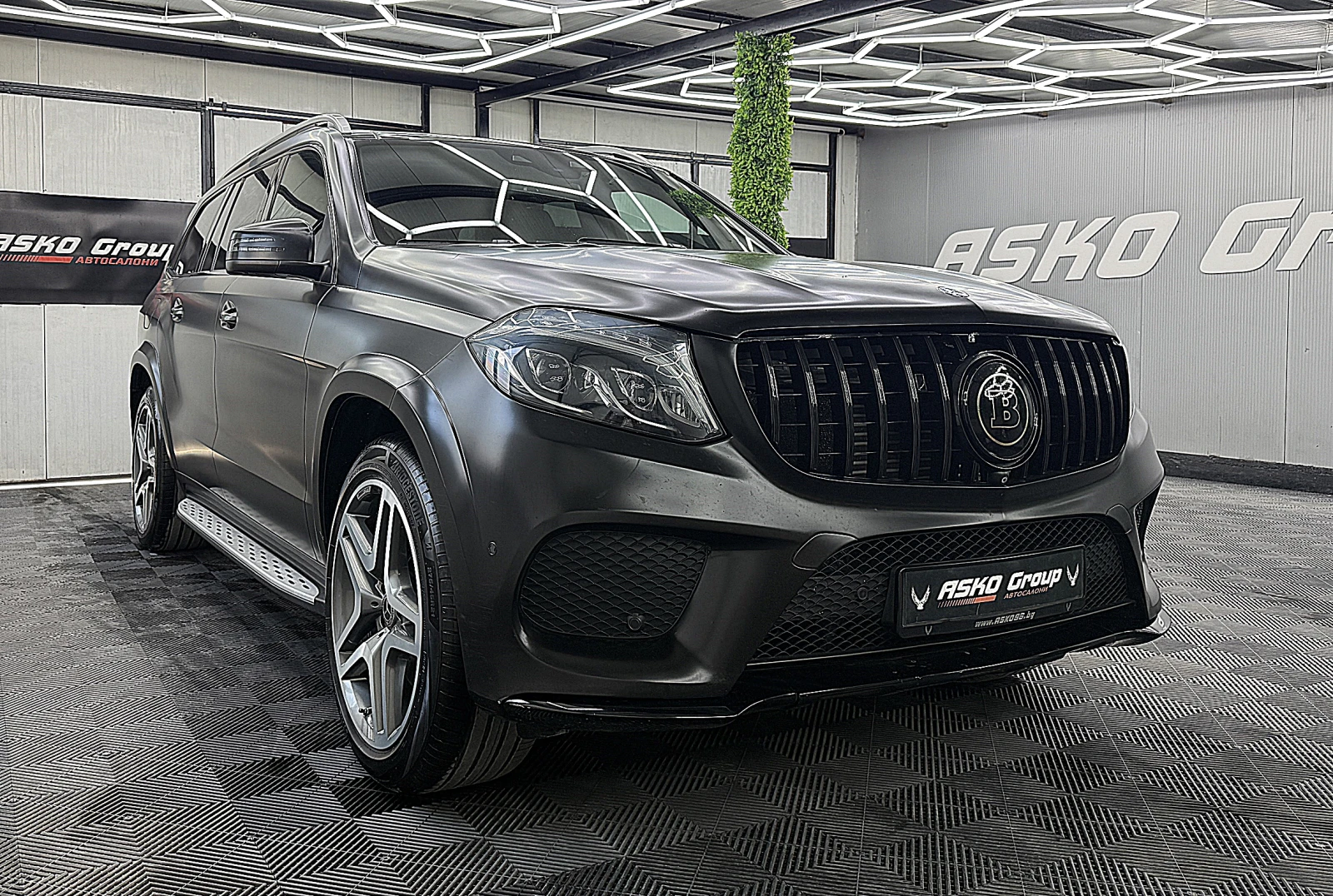 Mercedes-Benz GLS 350 AMG-line/7-Mesta/360-k/ГЕРМАНИЯ СОБСТВЕН ЛИЗИНГ, снимка 3 - Автомобили и джипове - 56164190