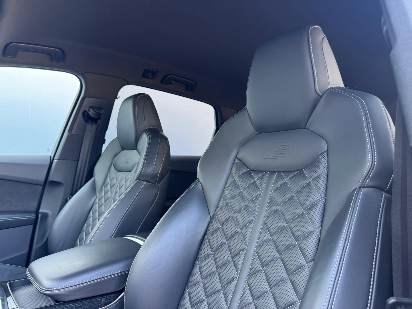 Audi SQ7 | Mobile.bg � ����������� 7