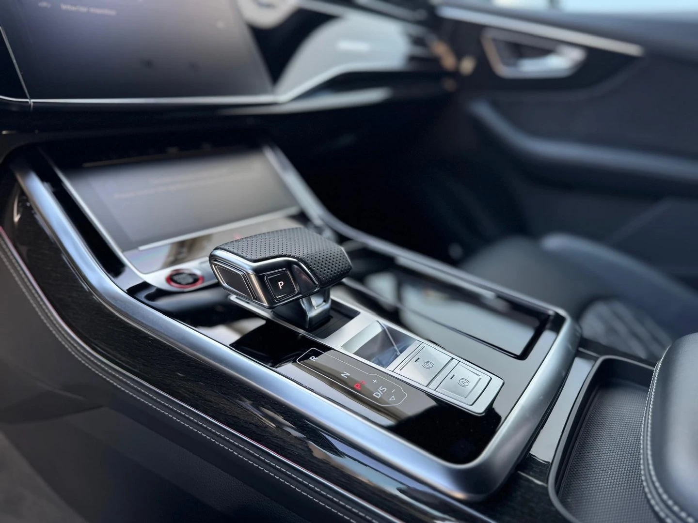 Audi SQ7 | Mobile.bg � ����������� 10
