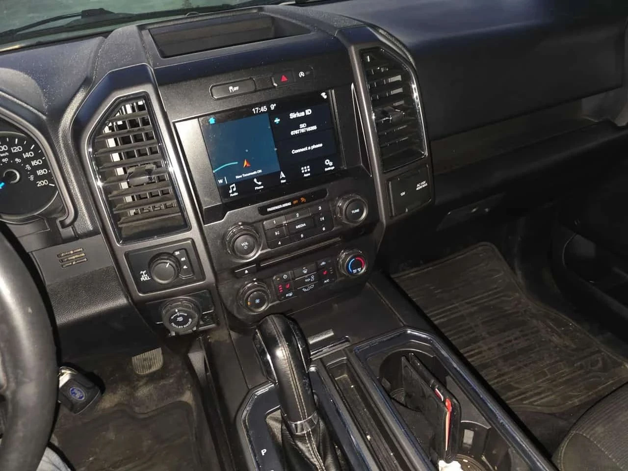Ford F150, снимка 9 - Автомобили и джипове - 56724393