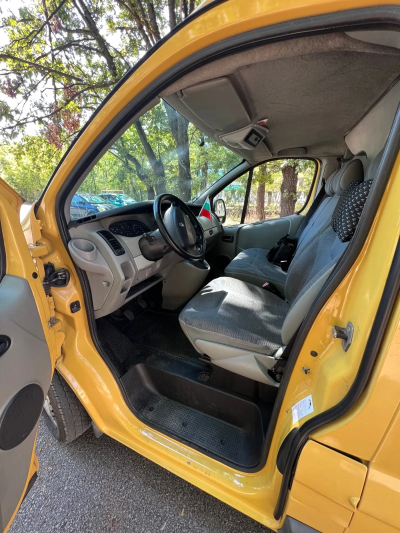 Renault Trafic Хладилен, снимка 10 - Бусове и автобуси - 47473109