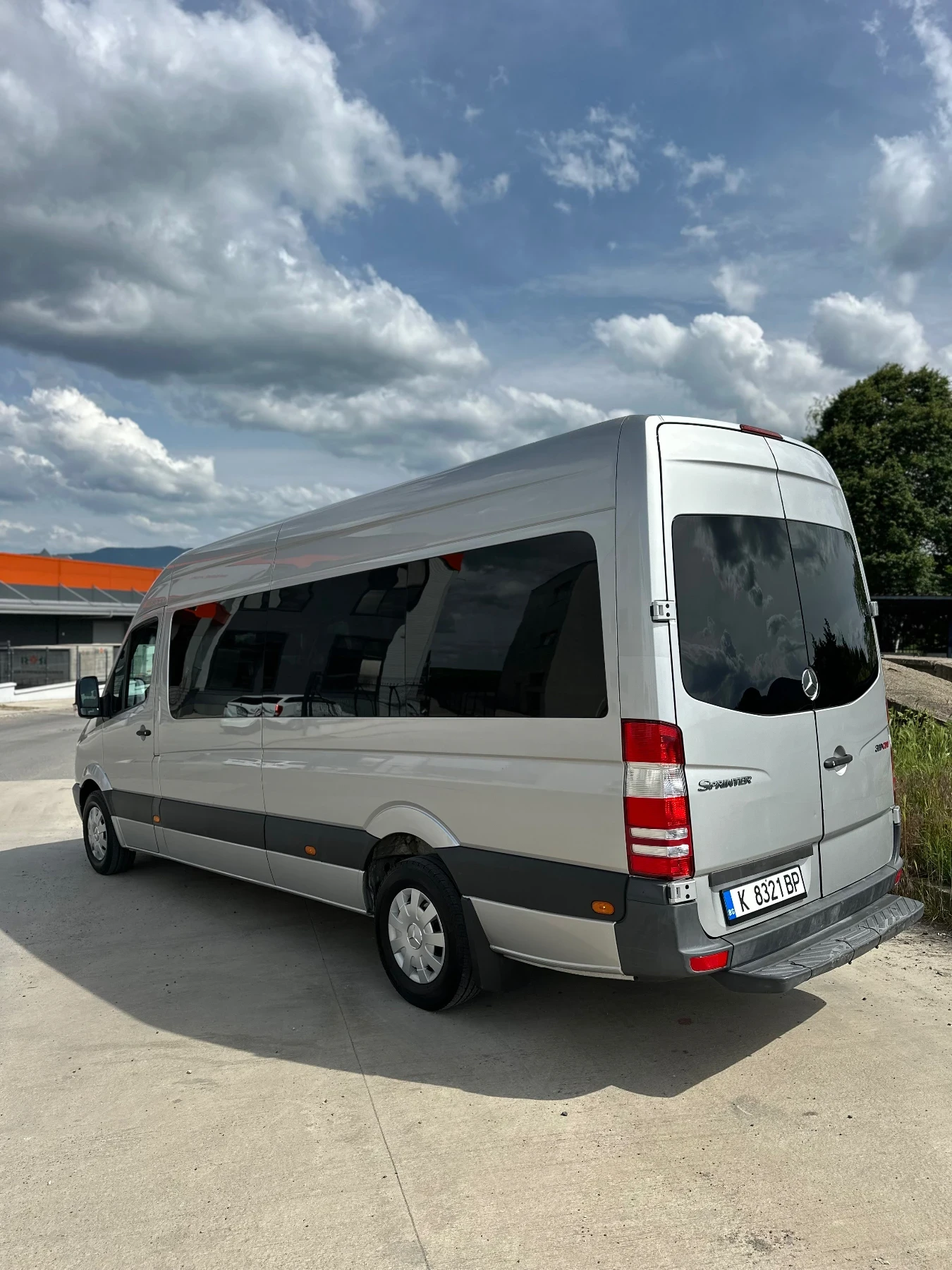Mercedes-Benz Sprinter 319 Maxi 8+ 1 - изображение 4