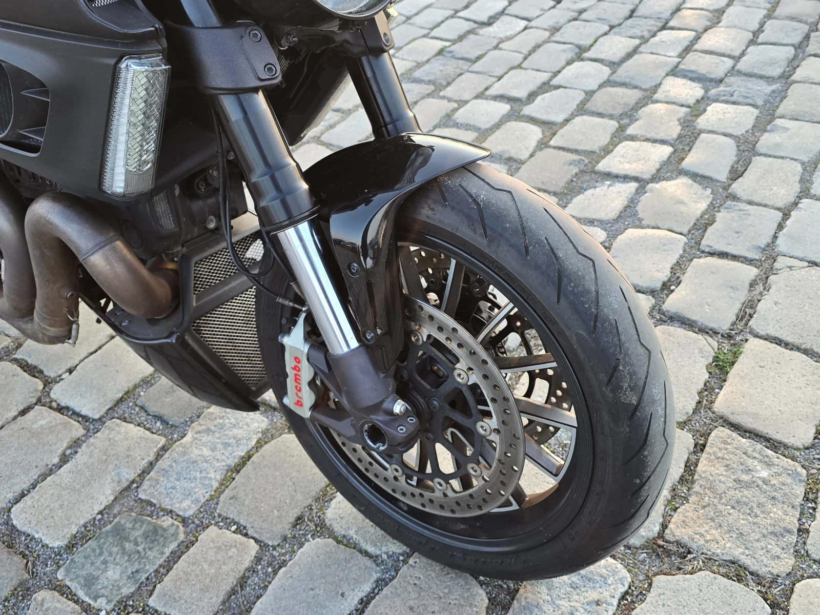 Ducati Diavel 1200 154 кс ABS 34000 км., снимка 12 - Мотоциклети и мототехника - 53868174
