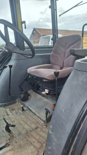 Трактор New Holland TD 95 D, снимка 5